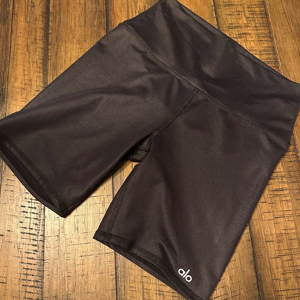 Alo Biker Yoga Shorts